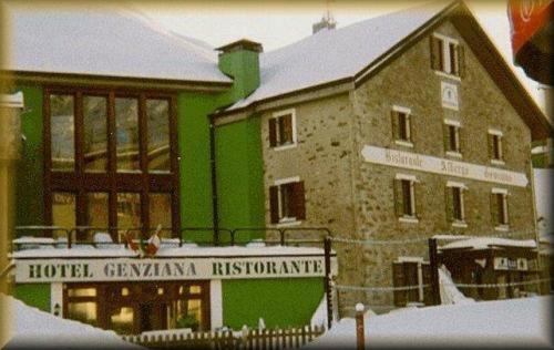 Hotel Genziana Passo Stelvio Luaran gambar